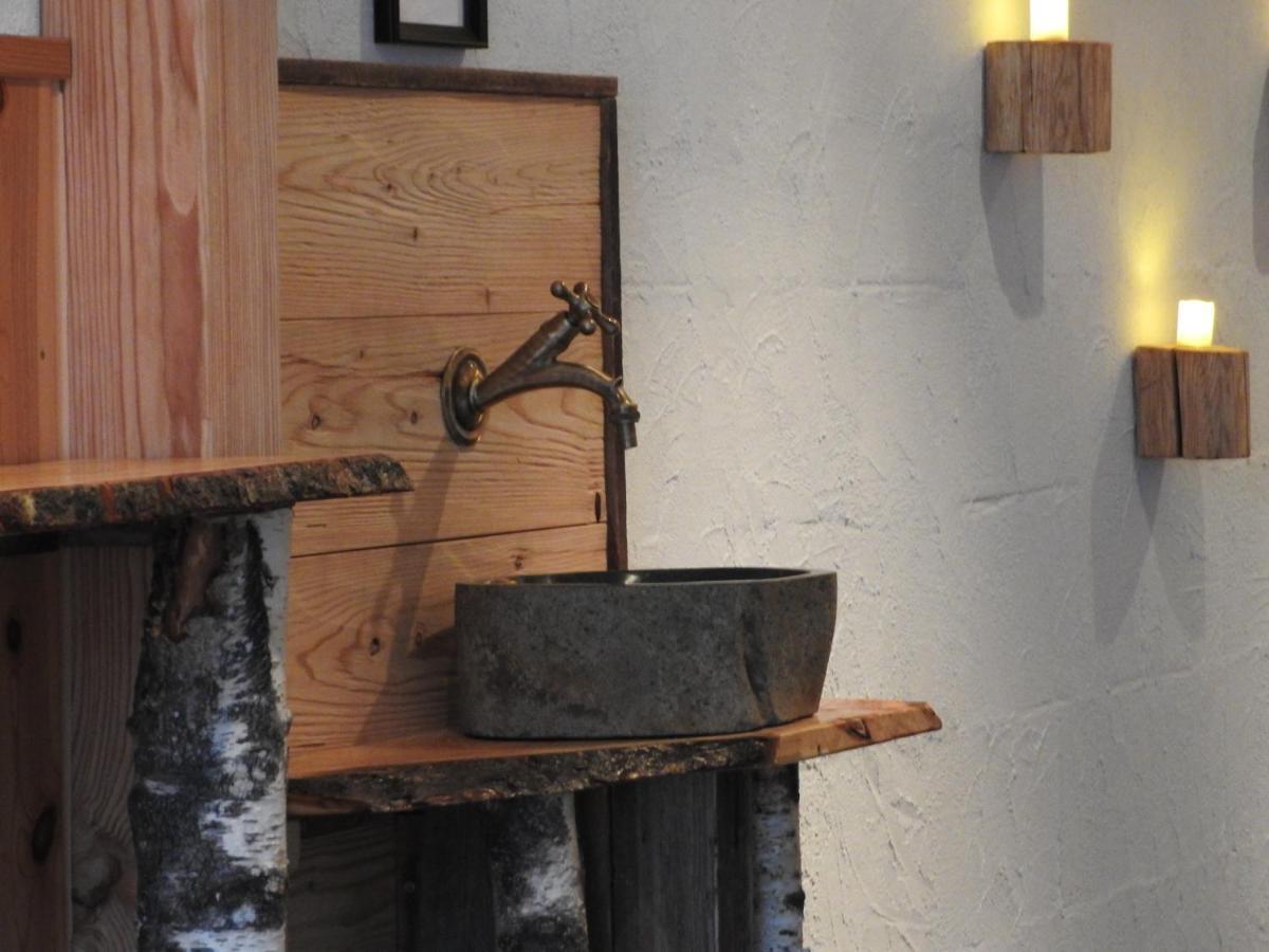 Ertlschweigerhaus Pension - Appartements - Zimmer Donnersbach Bagian luar foto