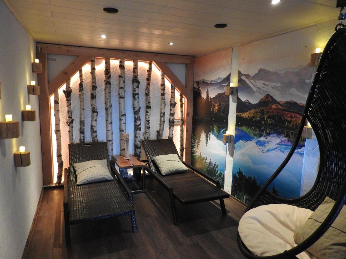 Ertlschweigerhaus Pension - Appartements - Zimmer Donnersbach Bagian luar foto