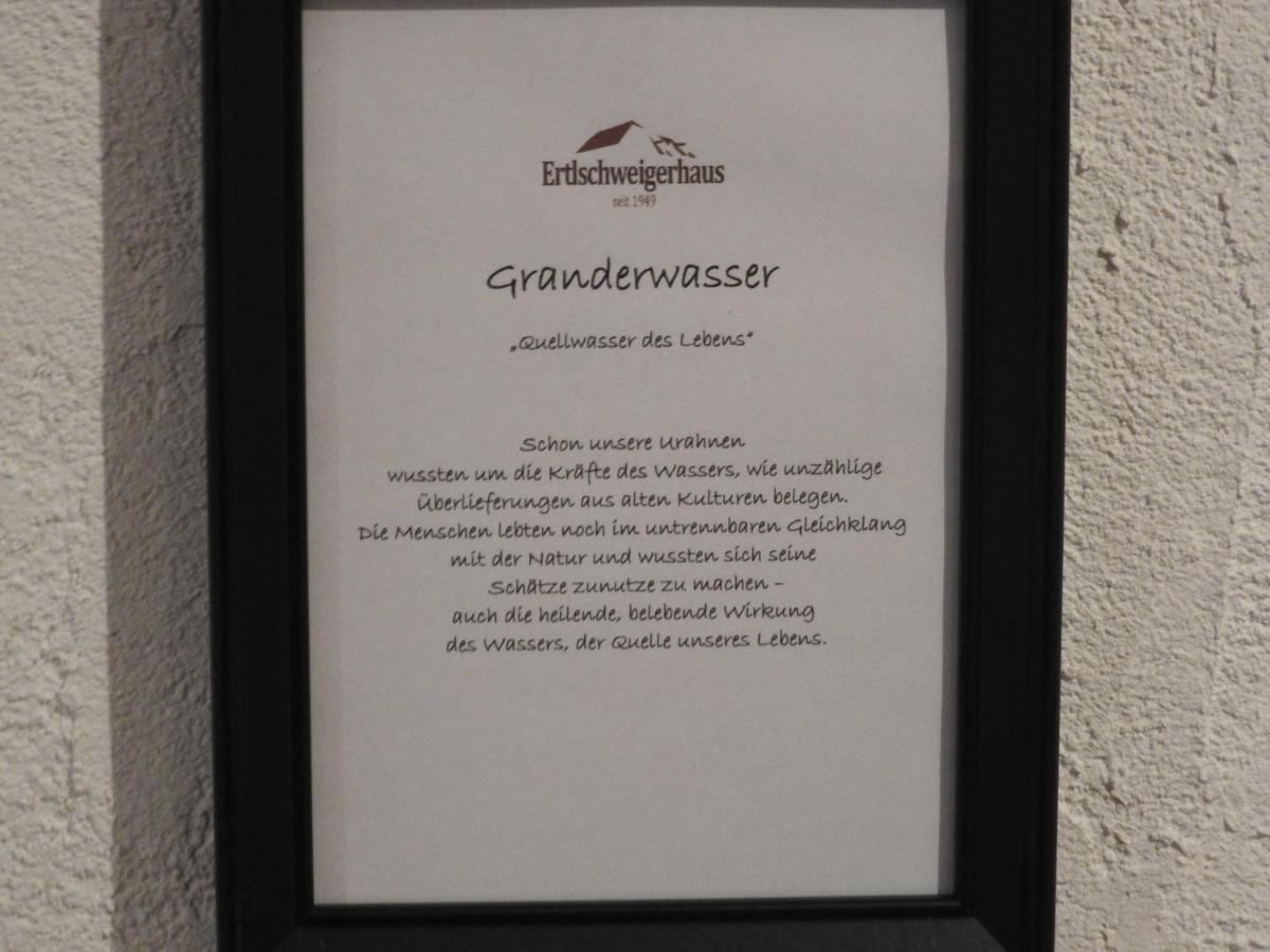 Ertlschweigerhaus Pension - Appartements - Zimmer Donnersbach Bagian luar foto