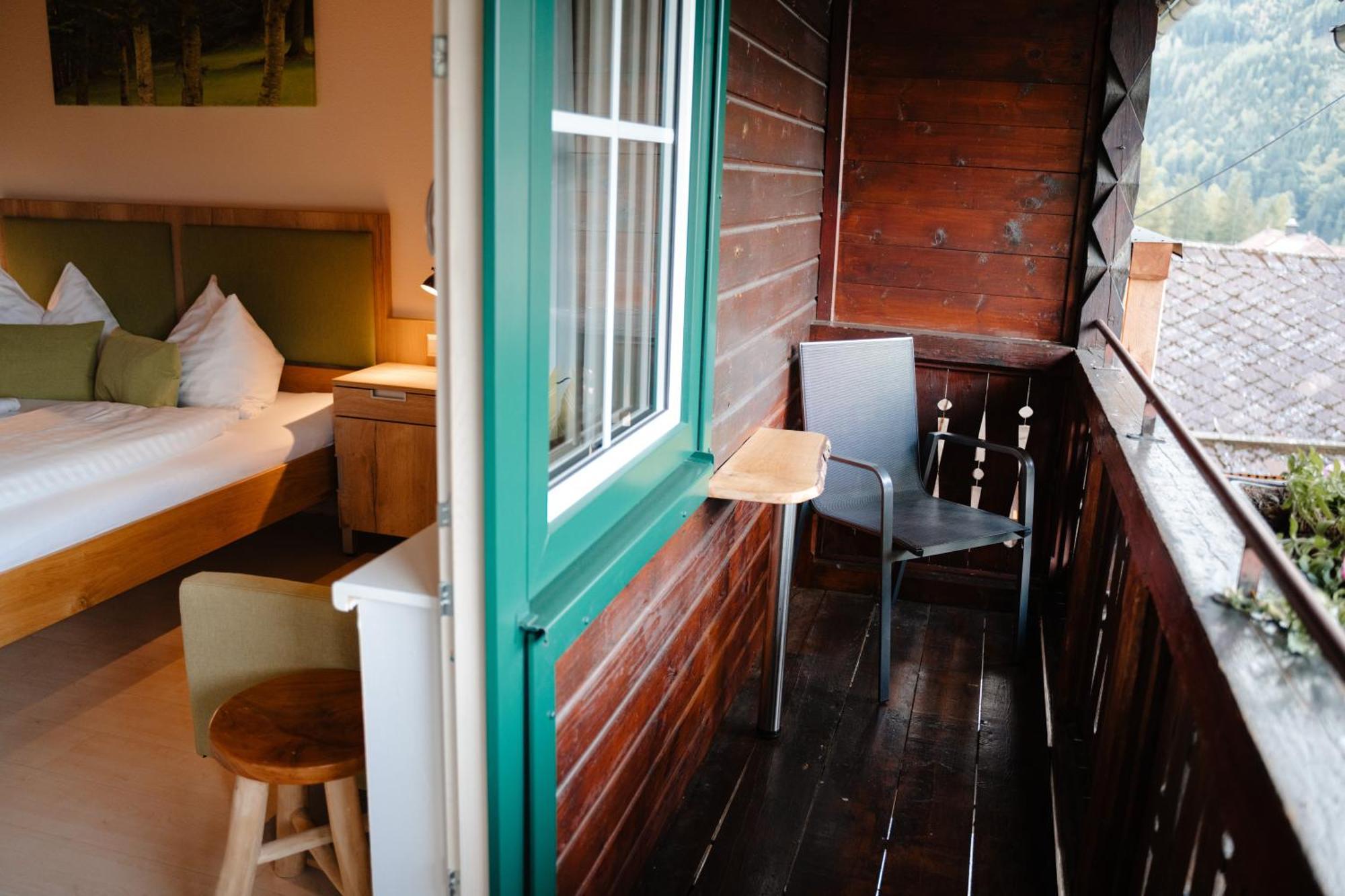 Ertlschweigerhaus Pension - Appartements - Zimmer Donnersbach Bagian luar foto
